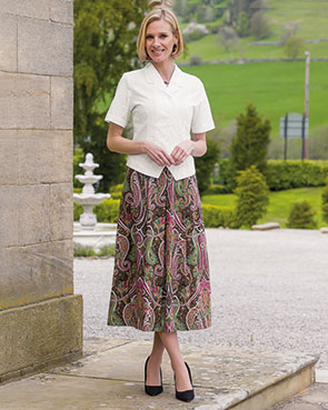 Ladies' Skirts & Blouses